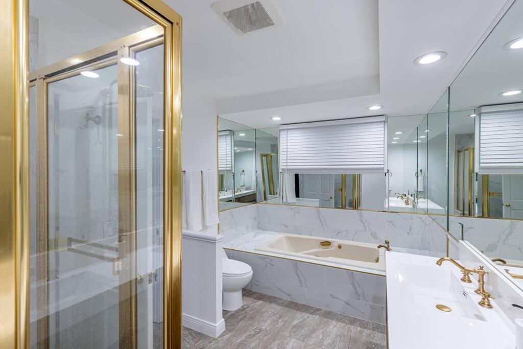Stunning, Newly Remodeled Bright Home Los Angeles Exterior photo